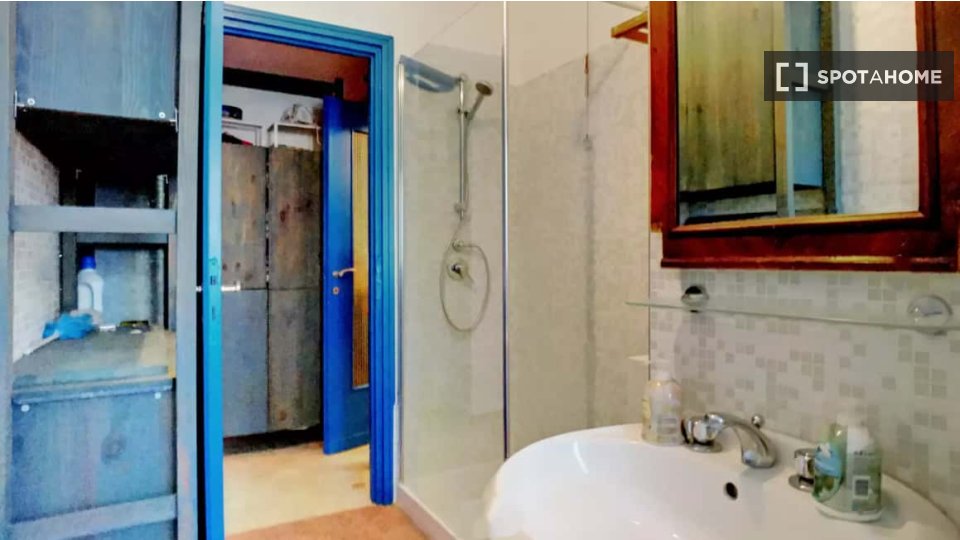 Double room Milan, 1 bed — photo 6