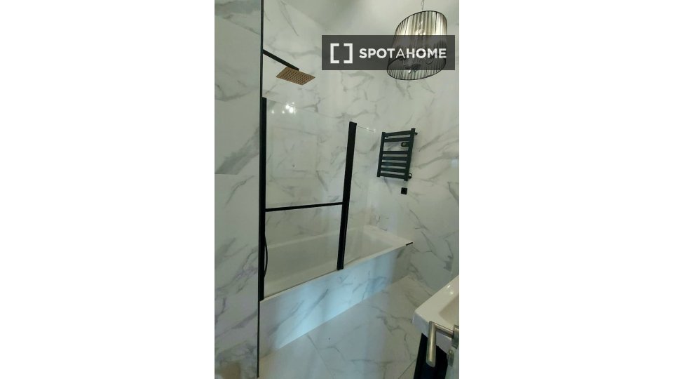 Apartment Santander, 3 beds, 228m² — photo 11