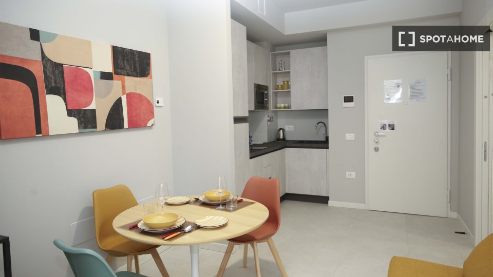 Apartment Milan, 1 bed, 40m² — photo 4