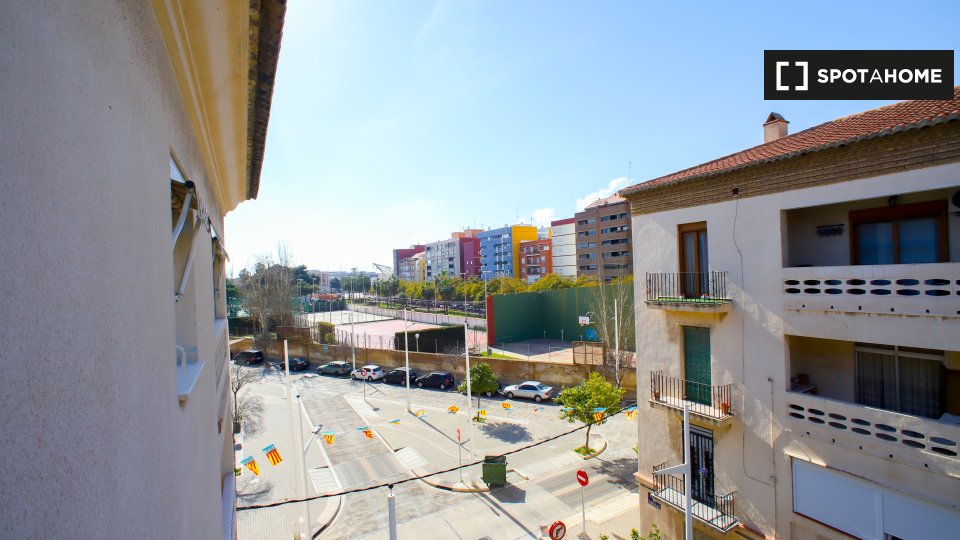 Apartment Valencia, 3 beds — photo 6