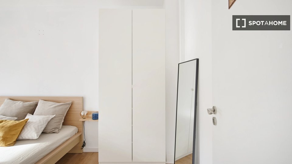 Double room Lisbon, 6 beds — photo 5