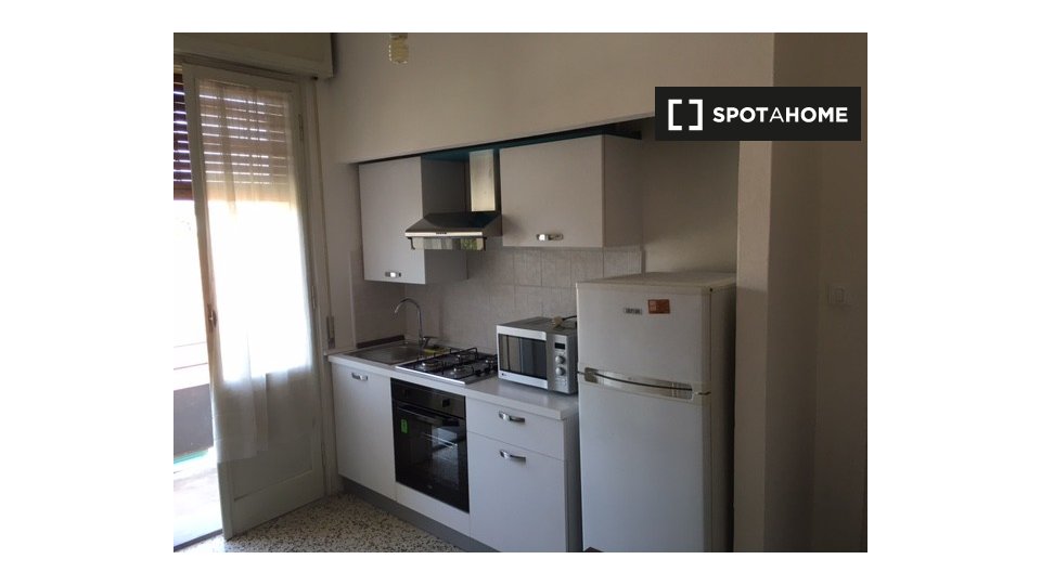 Double room Bologna, 2 beds — photo 3