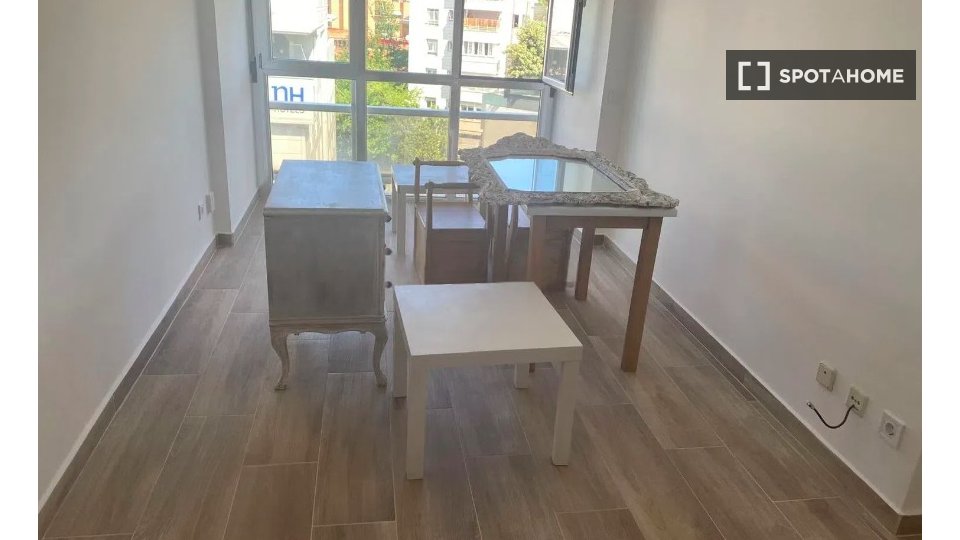 Apartment mono Madrid, 48m² — photo 1