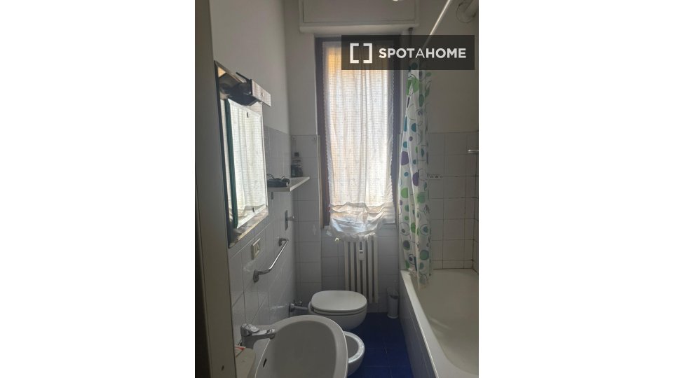 Appartamento con 1 camera da letto in affitto a Tortona, Milano - in Milan