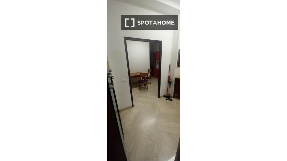 Double room Rome, 4 beds — photo 12