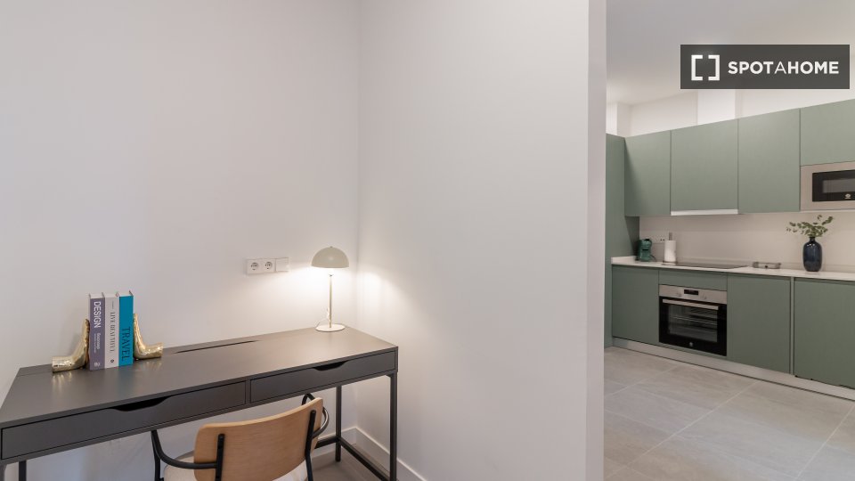 Apartment Madrid, 1 bed — photo 11