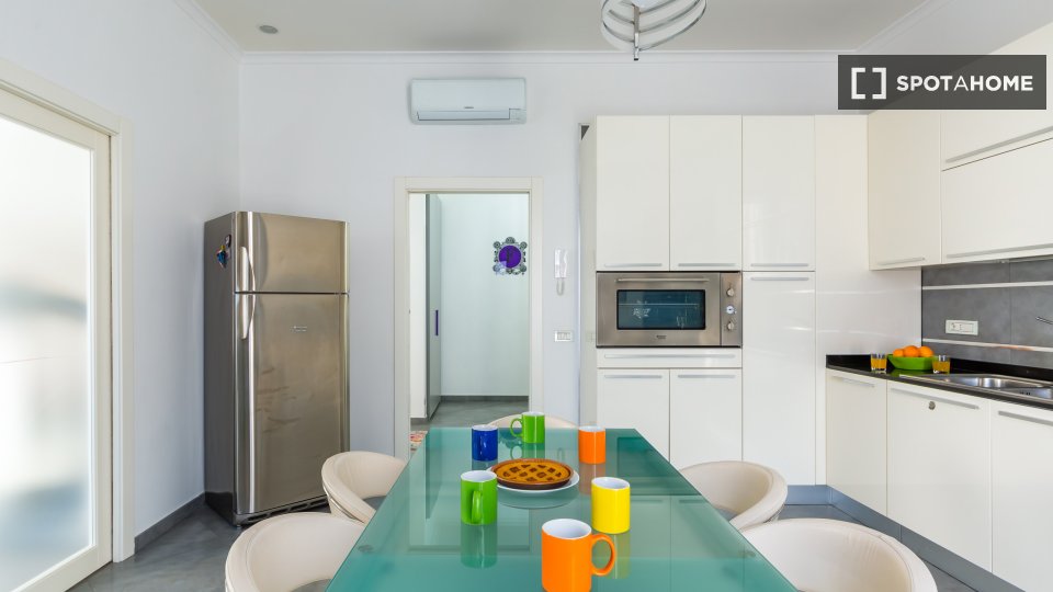 Apartment Naples, 3 beds — photo 8