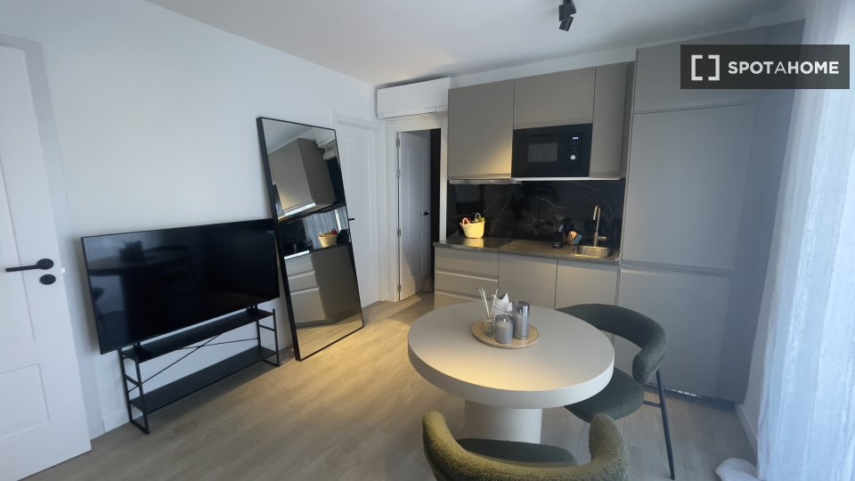 Apartment Palma_De_Mallorca, 1 bed, 35m² — photo 3