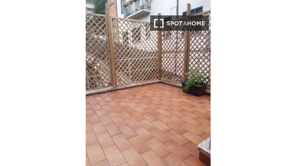 Apartment Rome, 4 beds, 60m² — photo 12