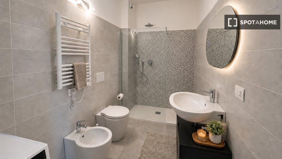 Apartment Milan, 2 beds, 80m² — photo 15