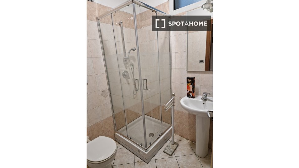Double room Turin, 5 beds, 136m² — photo 10