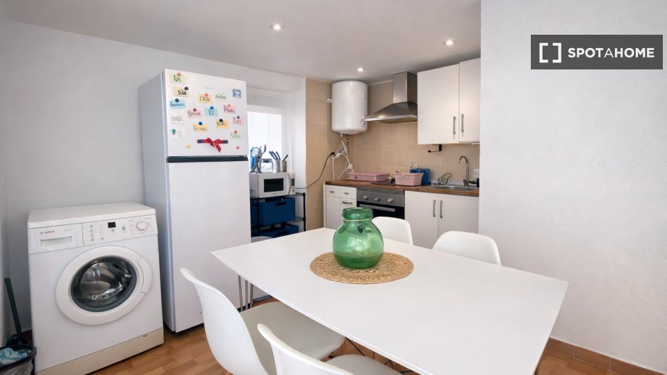 Apartment mono Alicante, 45m² — photo 2
