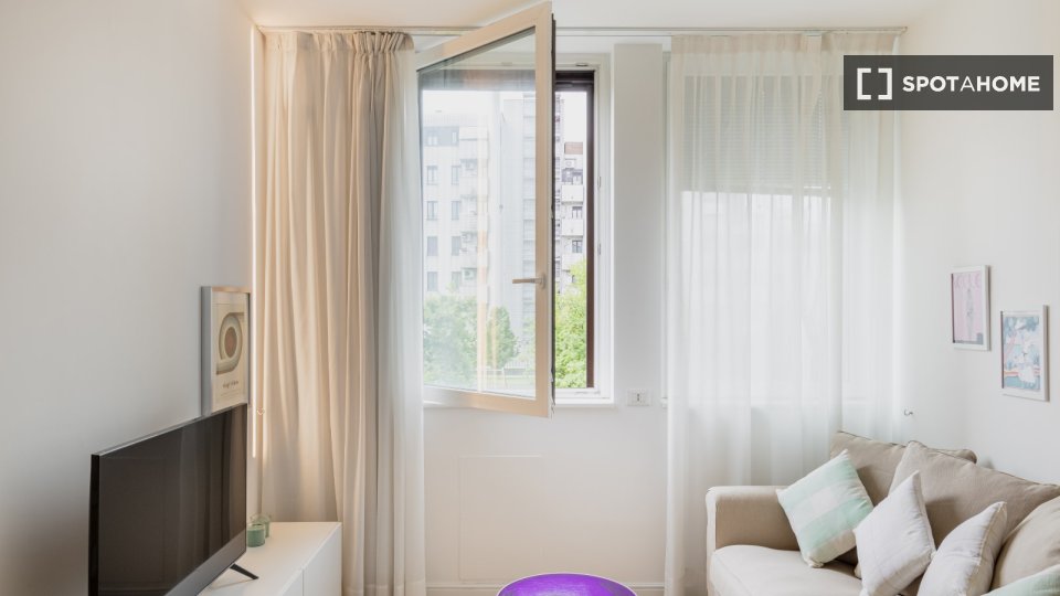 Apartment Milan, 1 bed, 81m² — photo 8