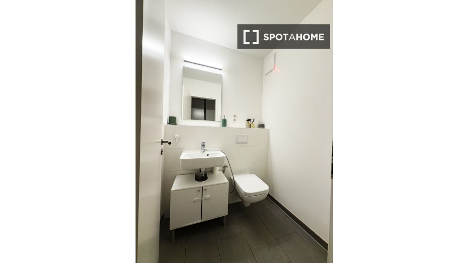 Apartment Berlin, 3 beds, 98m² — photo 5