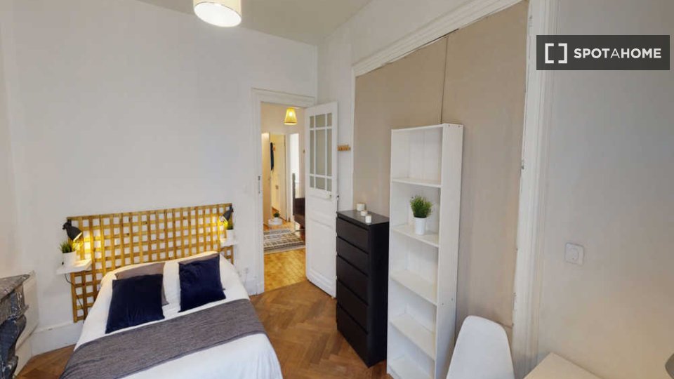 Double room Montpellier, 3 beds, 70m² — photo 4