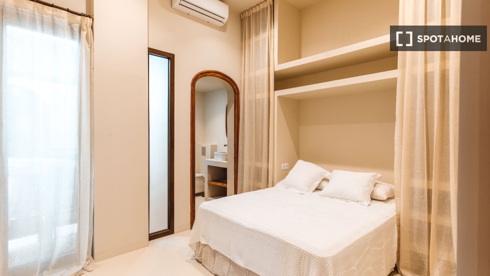Appartamento con 2 camere da letto in affitto a Cabanyal-Canyamelar - en Valencia