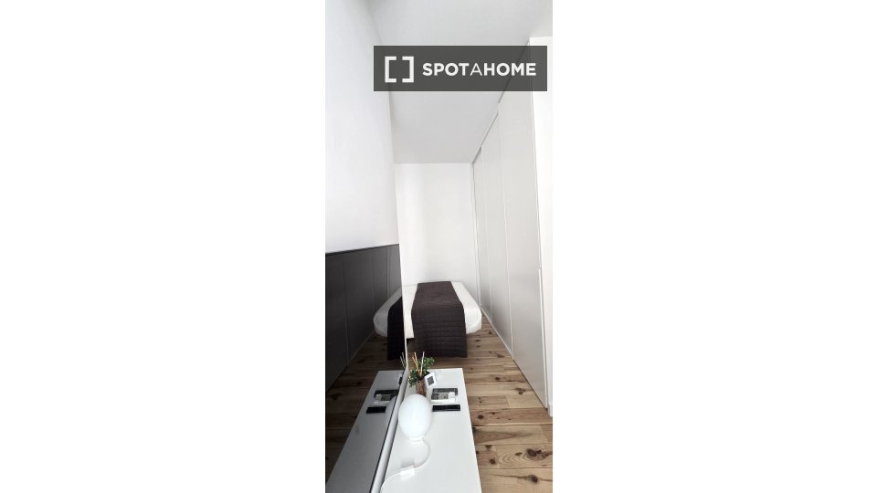 Apartment mono Madrid — photo 11