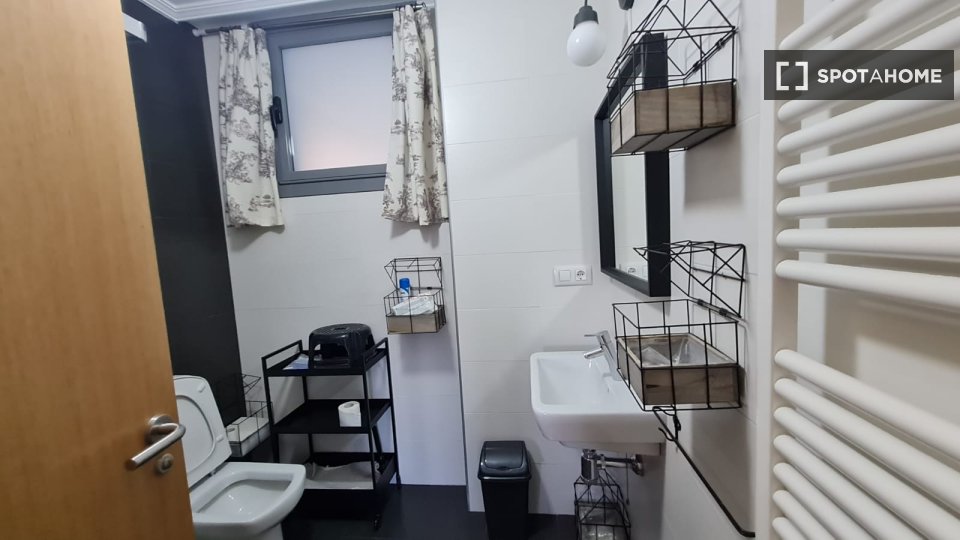 Apartment Vigo, 3 beds, 130m² — photo 3