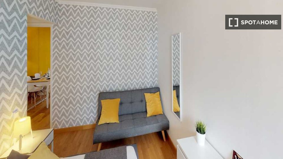 Double room Lille, 4 beds, 80m² — photo 14