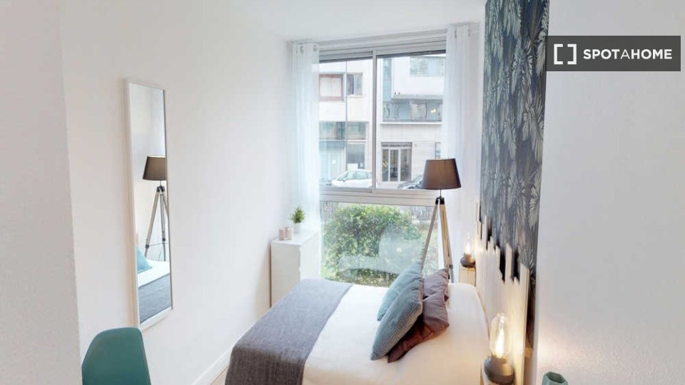 Double room Paris, 3 beds, 70m² — photo 7