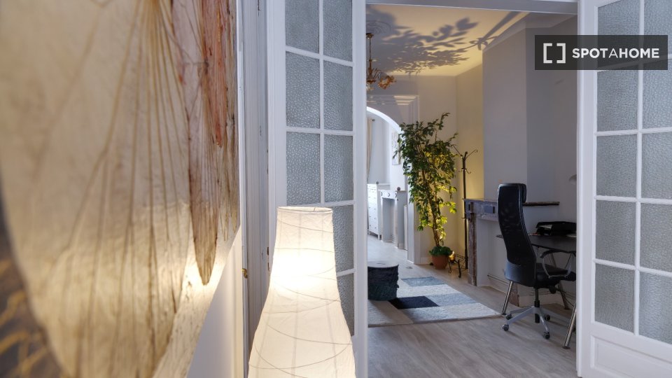 Apartment Brussels, 1 bed, 125m² — photo 6