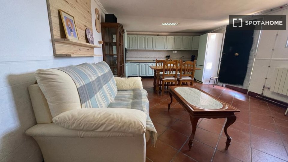 Apartment Granada, 3 beds, 90m² — photo 7