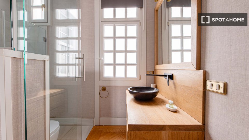 Apartment Madrid, 2 beds, 110m² — photo 4