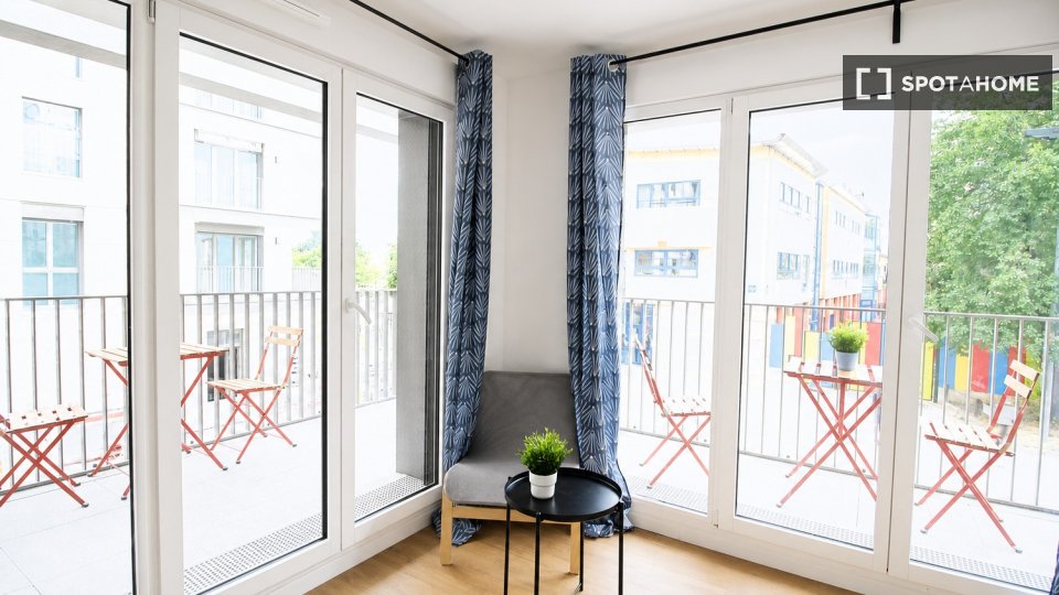 Chambre double Paris, 4 chambres — photo 27