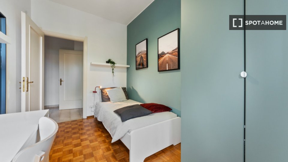 Double room Milan, 4 beds, 92m² — photo 9