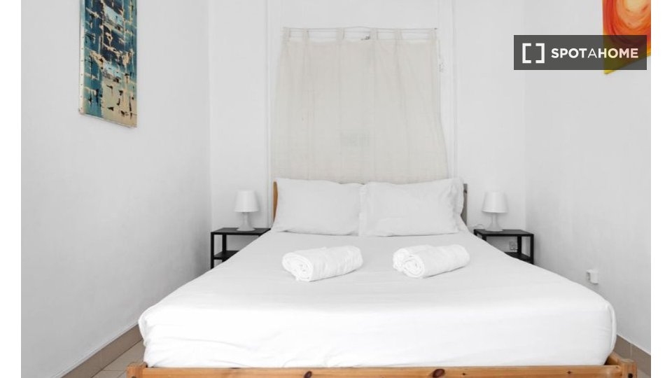 Apartment Lisbon, 4 beds, 95m² — photo 3