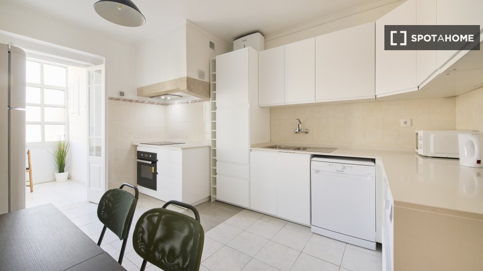 Double room Lisbon, 10 beds — photo 7