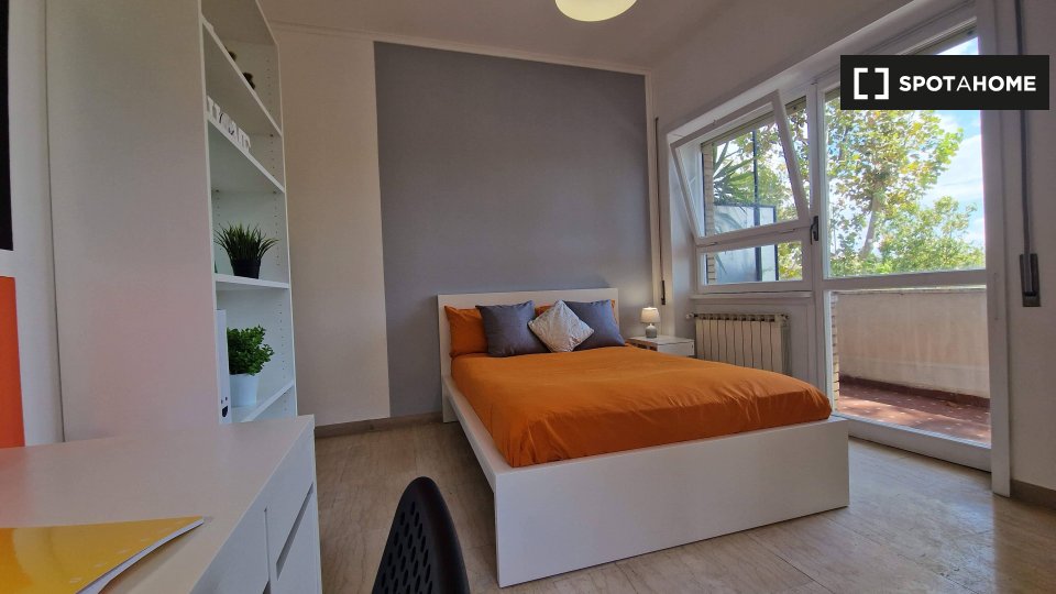 Double room Rome, 6 beds — photo 8