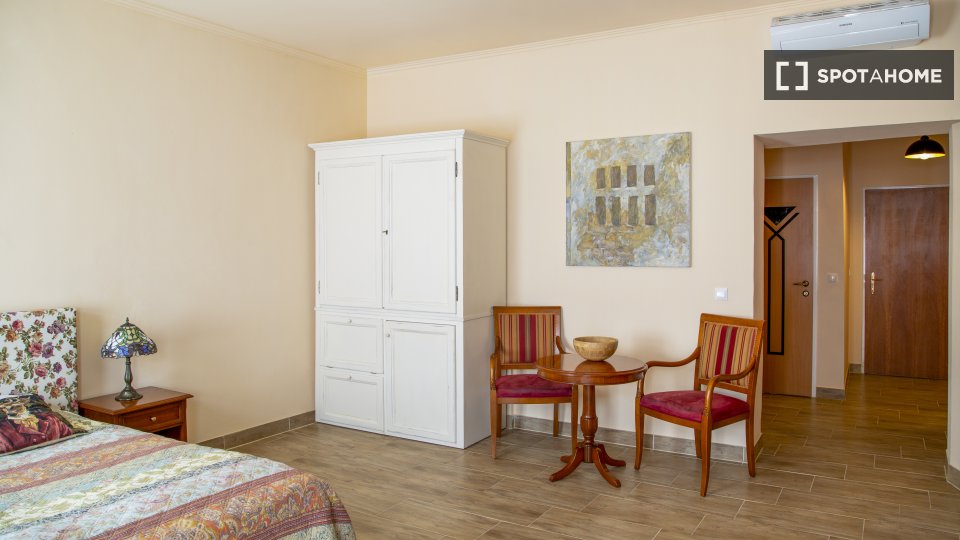 Apartment mono Vienna, 40m² — photo 1