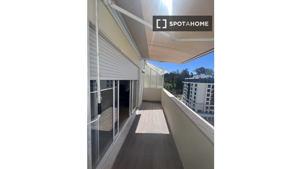 Apartment Lisbon, 1 bed, 79m² — photo 7