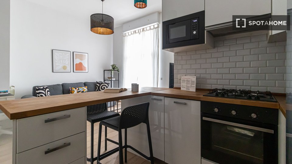Apartment Milan, 1 bed, 70m² — photo 8