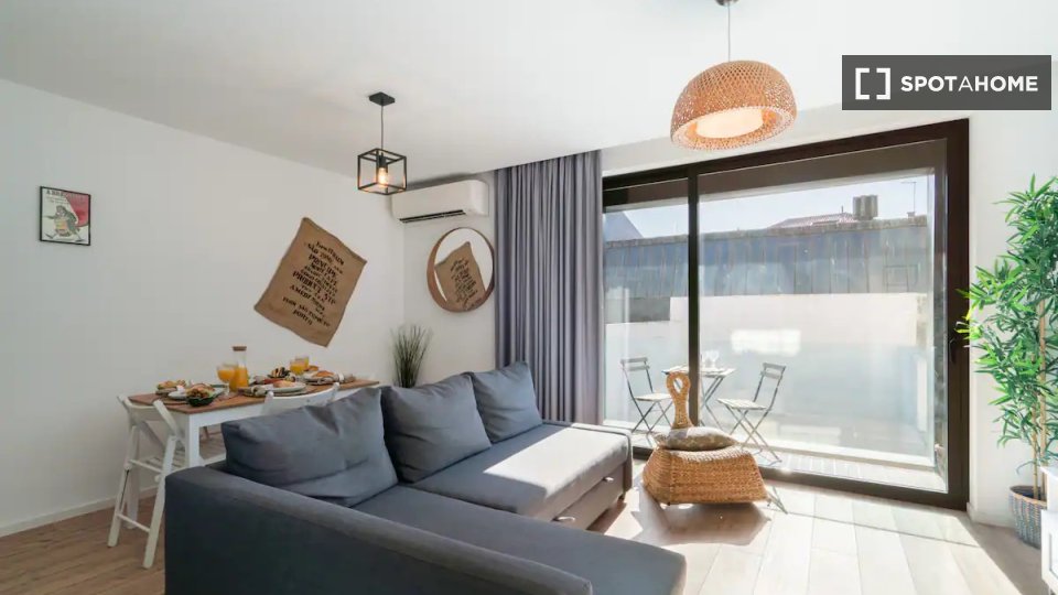 Apartment Porto, 1 bed — photo 1