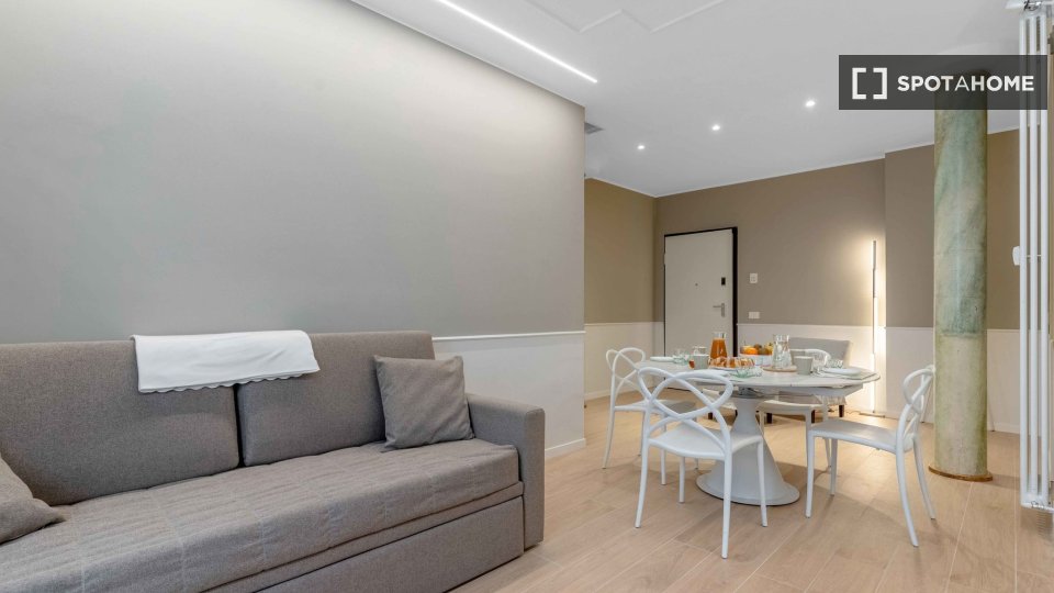Apartamento Milán, 2 habitaciones, 80m² — foto 10
