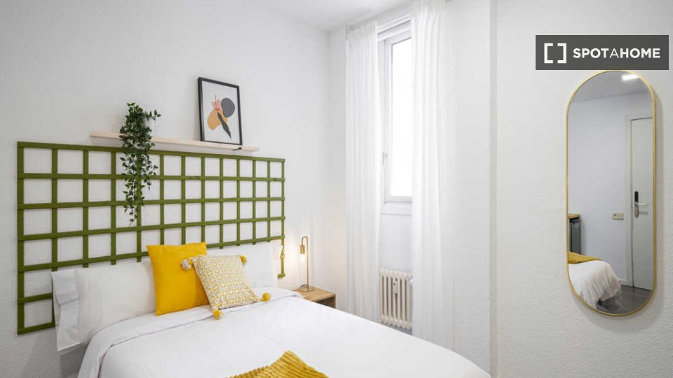 Double room Madrid, 7 beds — photo 88