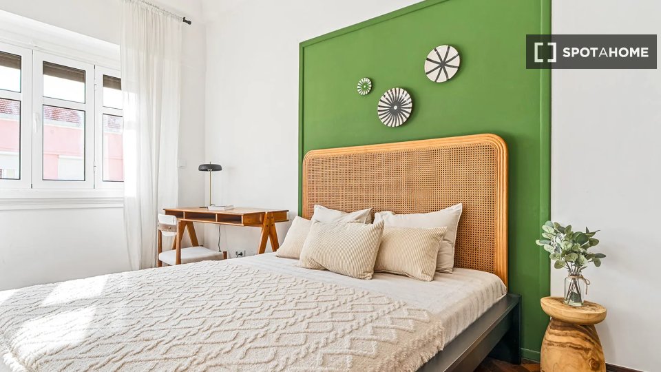 Double room Lisbon, 7 beds — photo 1