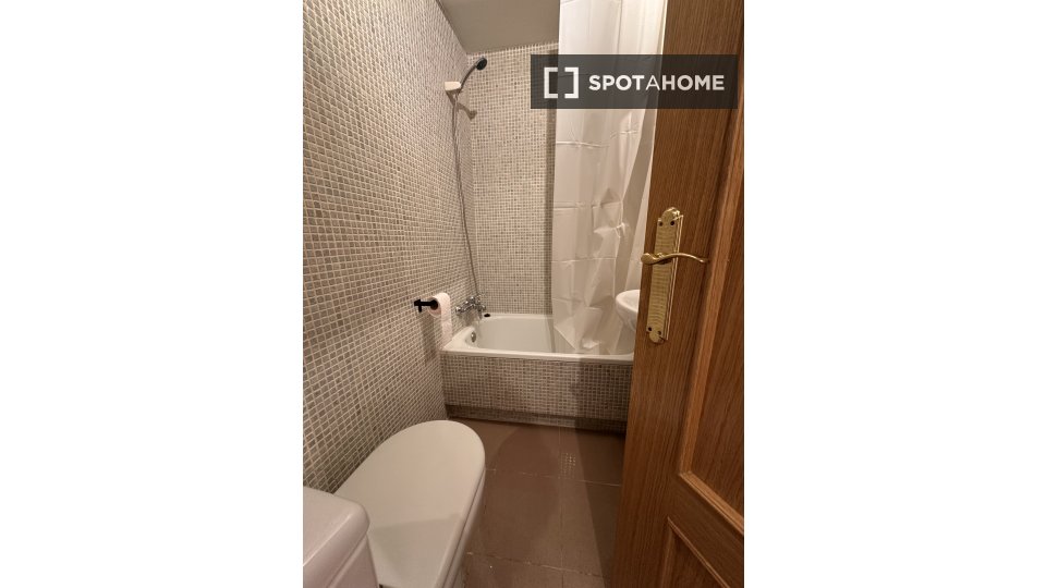 Apartment Madrid, 1 bed, 35m² — photo 9