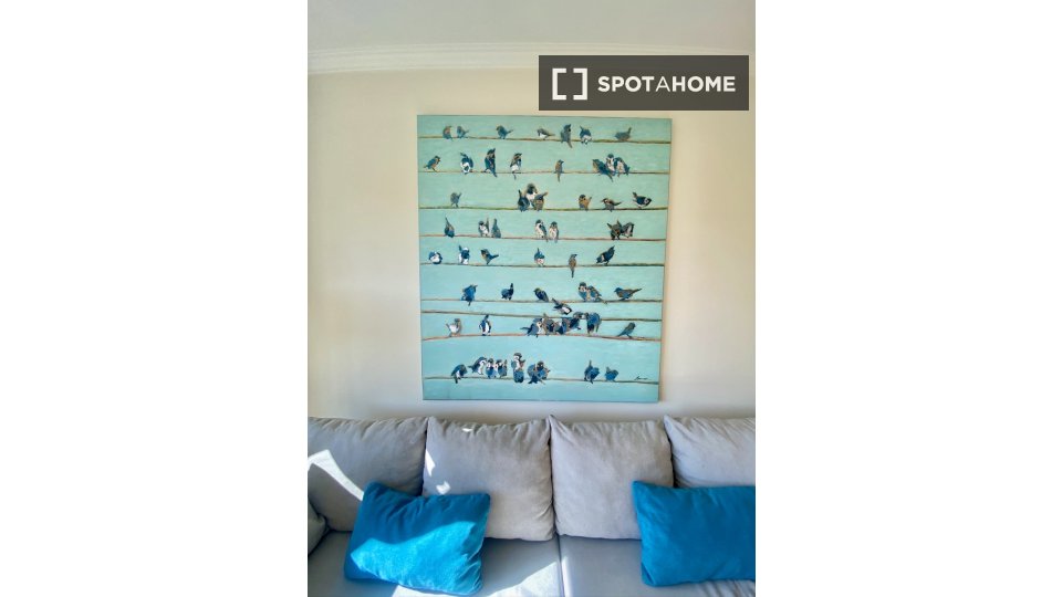 Apartment Lisbon, 2 beds, 90m² — photo 2