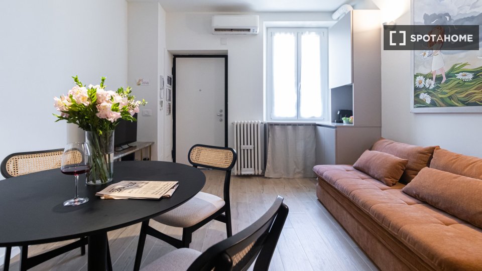 Apartamento Milán, 1 habitación, 53m² — foto 2