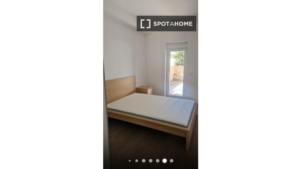 Apartment Lisbon, 2 beds, 80m² — photo 10
