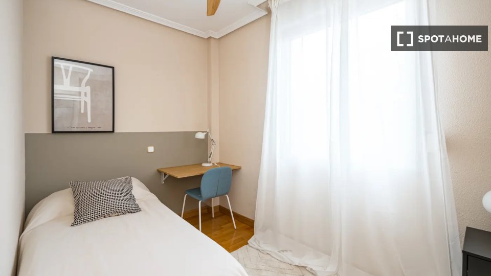 Double room Madrid, 10 beds — photo 2