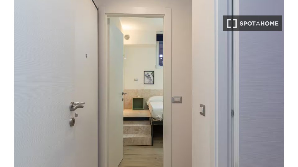 Apartment Milan, 1 bed, 38m² — photo 13