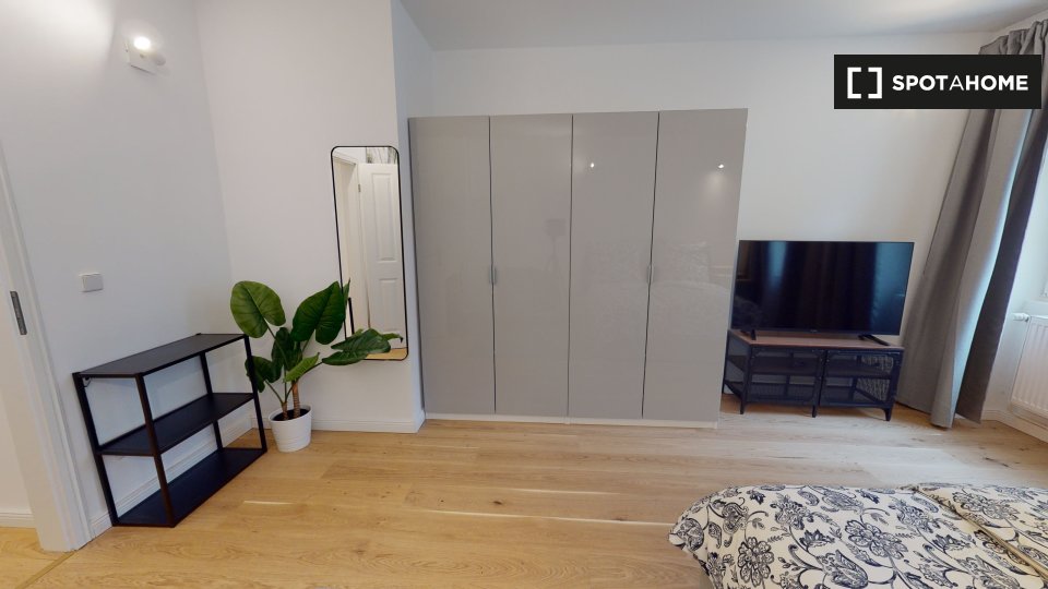 Apartment Berlin, 1 bed, 70m² — photo 13
