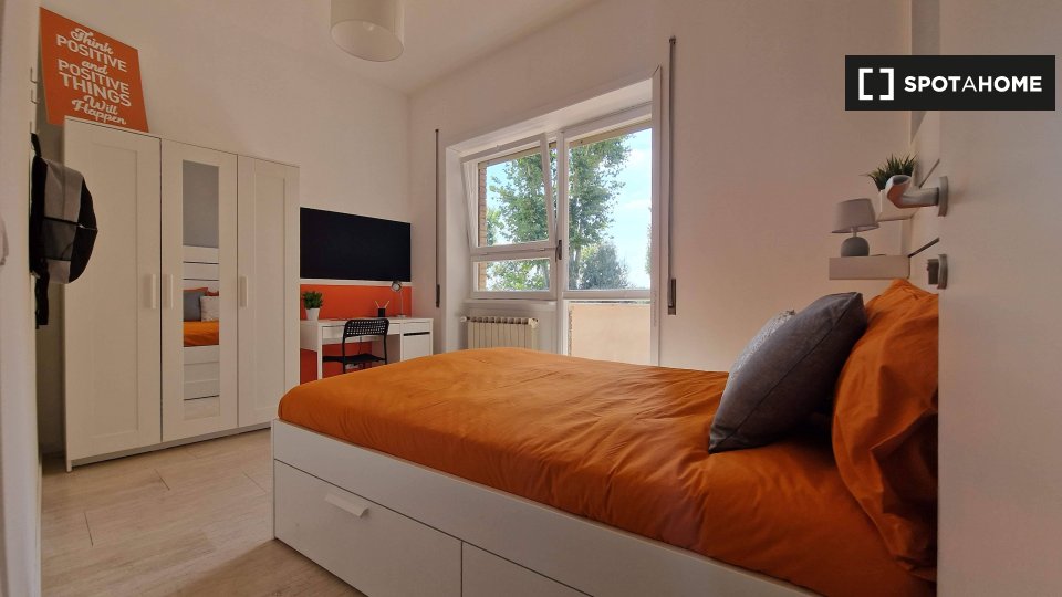 Double room Rome, 6 beds — photo 1