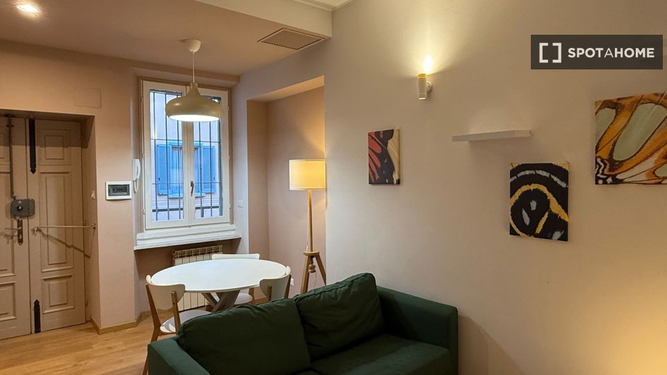 Apartment Milan, 1 bed, 45m² — photo 17
