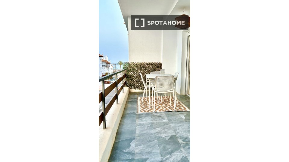 Apartment Almeria, 2 beds, 80m² — photo 11