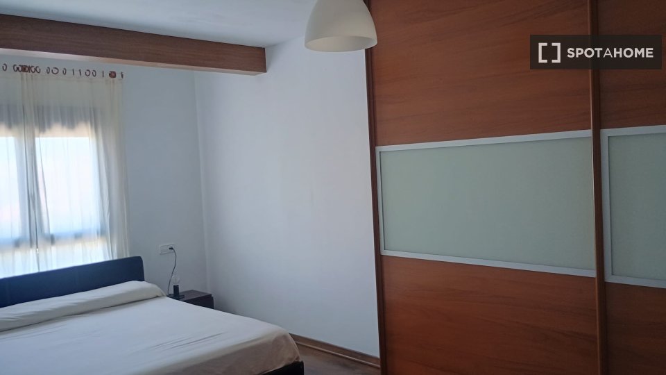 Appartamento Valencia, 1 camera, 80m² — foto 2